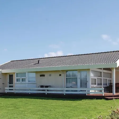 3 Bedroom Awesome In *