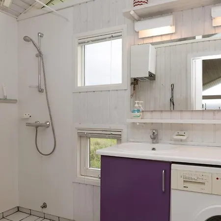 3 Bedroom Awesome In